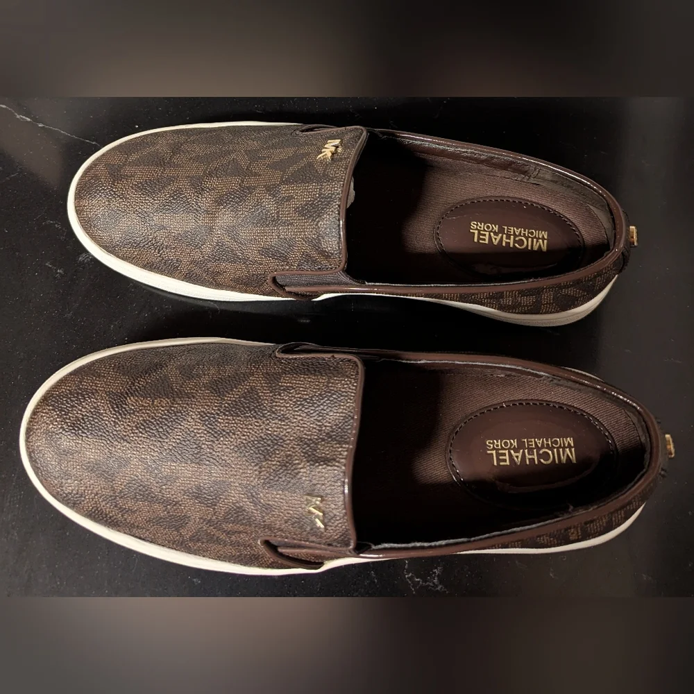 Michael Kors Keaton Logo Slip-On Sneakers Size 8.5 MSRP $99 - Picture 5 of 10